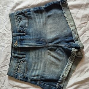 short pants